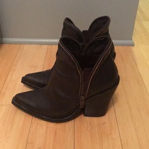 Black Jeffrey Campbell bootie